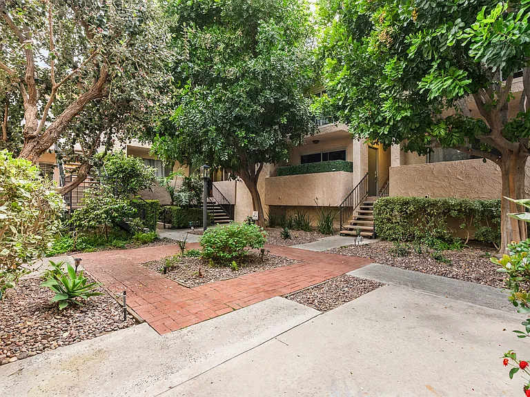 5055 Coldwater Canyon Ave #217 — Photo 8