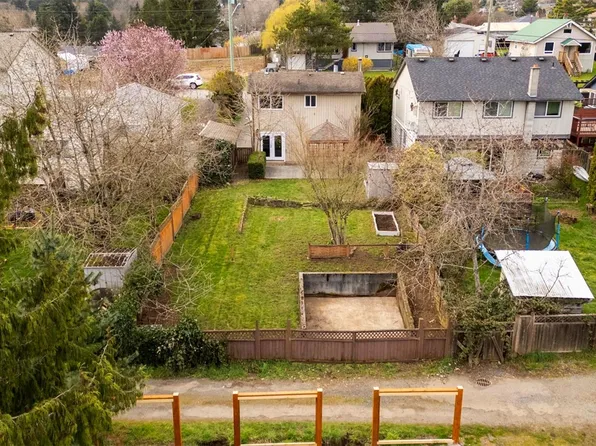 650 Hamilton Ave, Nanaimo, BC V9R 4G4