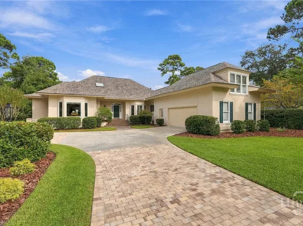 9 Sparkleberry Lane, Savannah, GA 31411