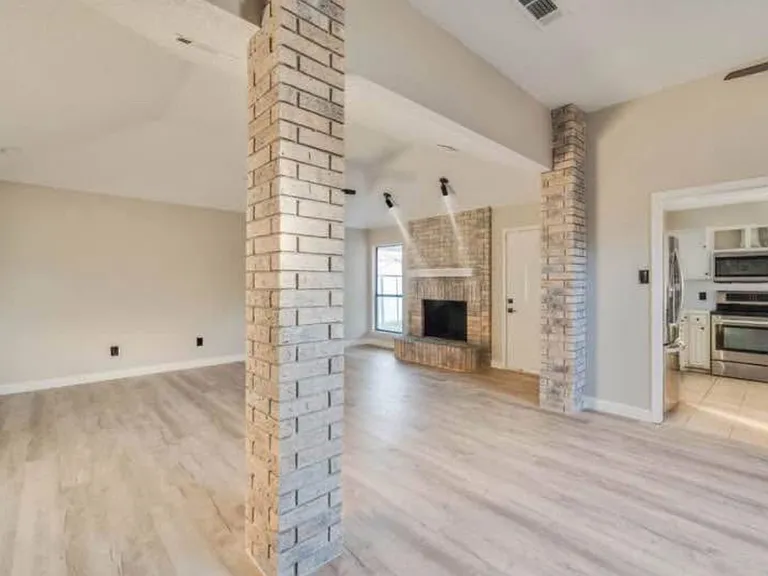 6105 Fern Meadow Rd — Photo 16