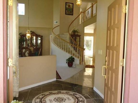 3rd image of 14437 Seabridge Ln