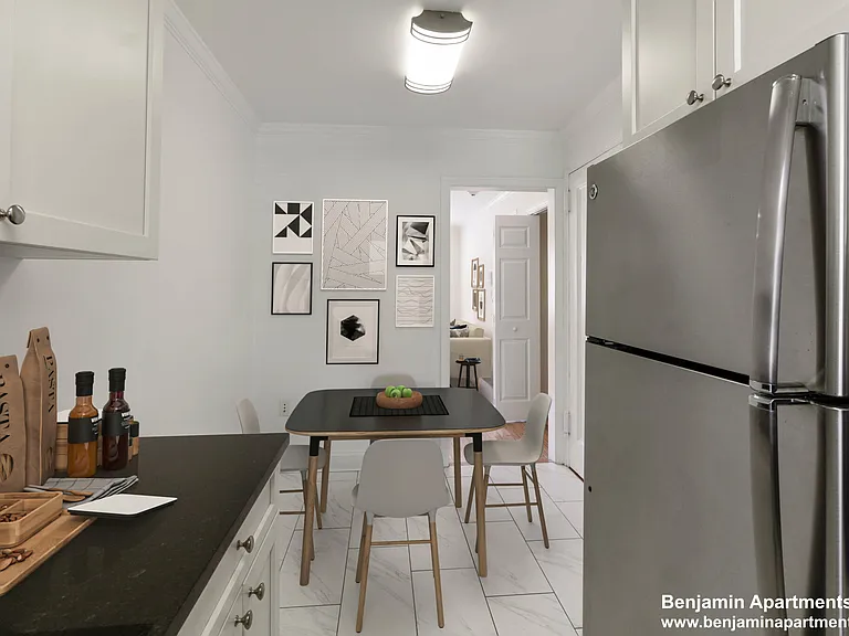 82 Saint Paul St #2 — Photo 2