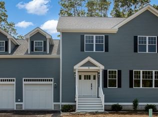 5 Julia Ln, Freetown, MA 02702