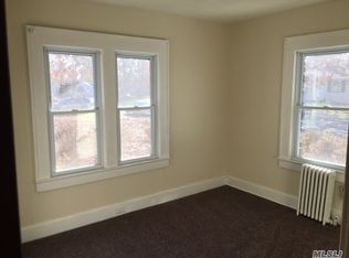 19 Newkirt Ave, West Babylon, NY 11704