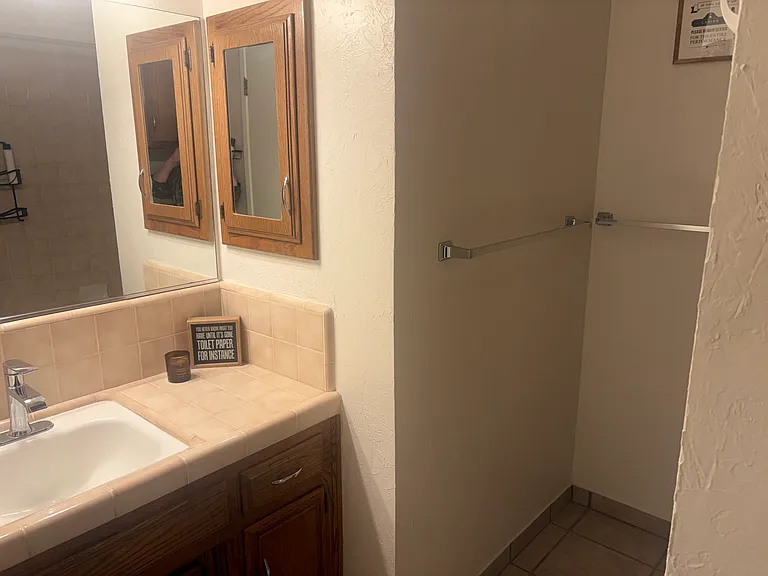 18340 Santa Anita St — Photo 15