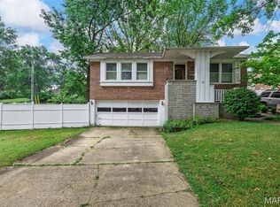 9086 Radiom Dr, Saint Louis, MO 63123