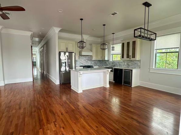 1547 N Galvez St #1549