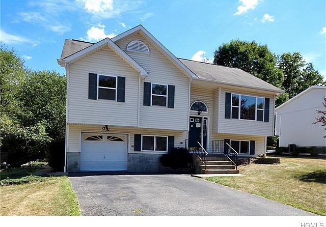 1st image of 11 Ted Miller Dr