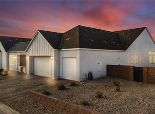 8811 Italian Trotter Ct, Las Vegas, NV 89113
