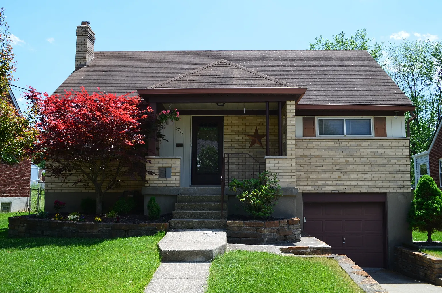 5785 Eula Ave photo 1
