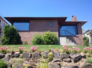 3049 36th Ave SW, Seattle, WA 98126