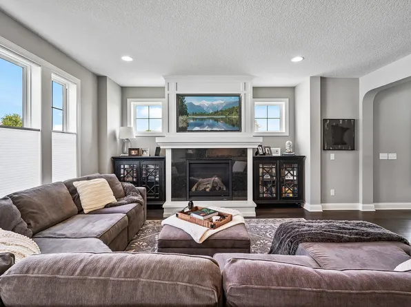 12632 Fondant Ct N, Hugo, MN 55038