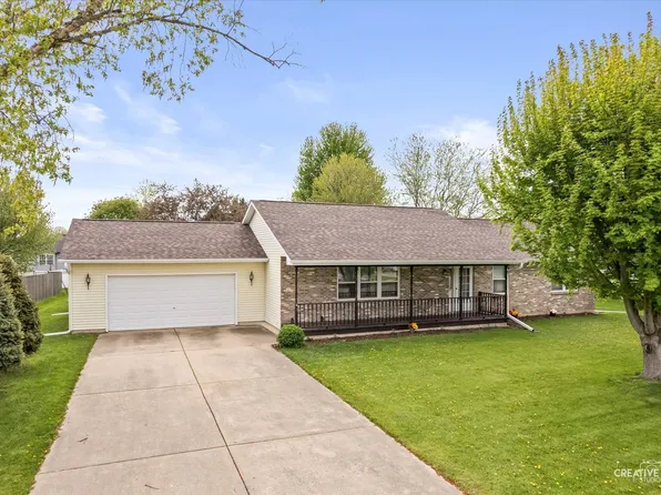 1224 Sandhurst Dr, Sandwich, IL 60548