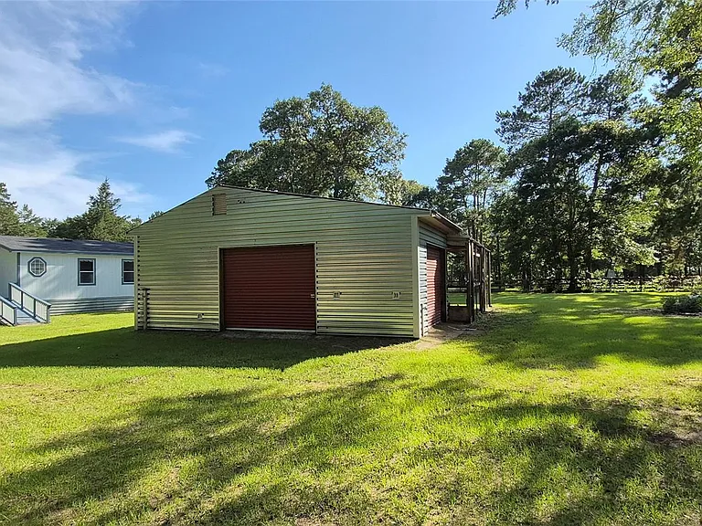 24430 Oak Hollow Blvd — Photo 36
