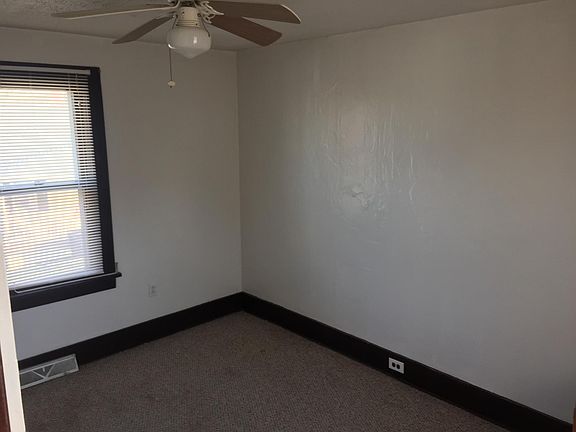 Bedroom, room for up to a Queen sized bed