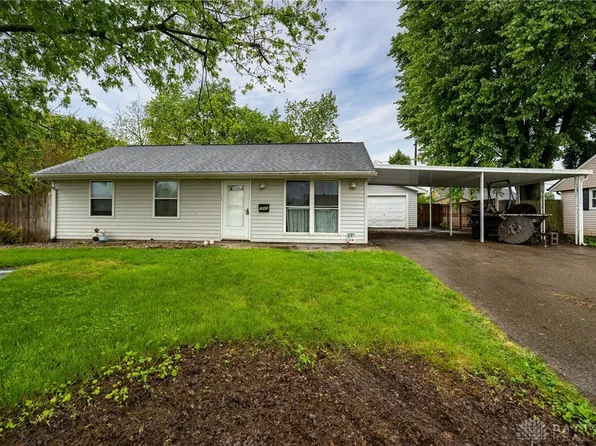 1145 Fyffe Ave, New Carlisle, OH 45344