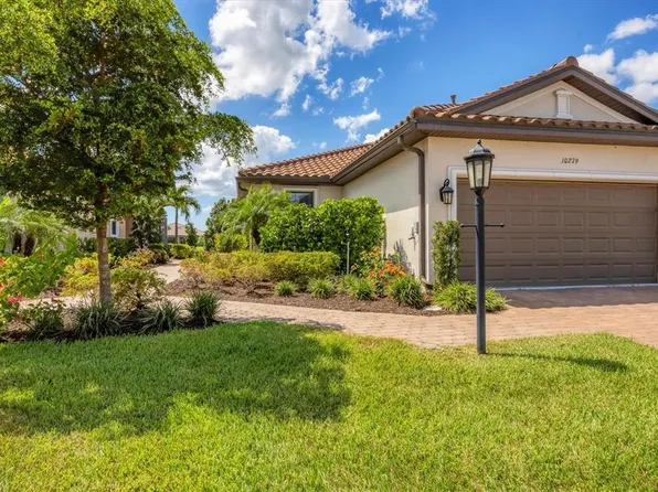 10279 Morning Mist Ln, Sarasota, FL 34241