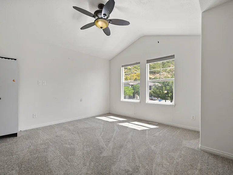 129 E Chandlerpoint Way — Photo 6