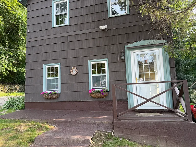 Entrance to the unit