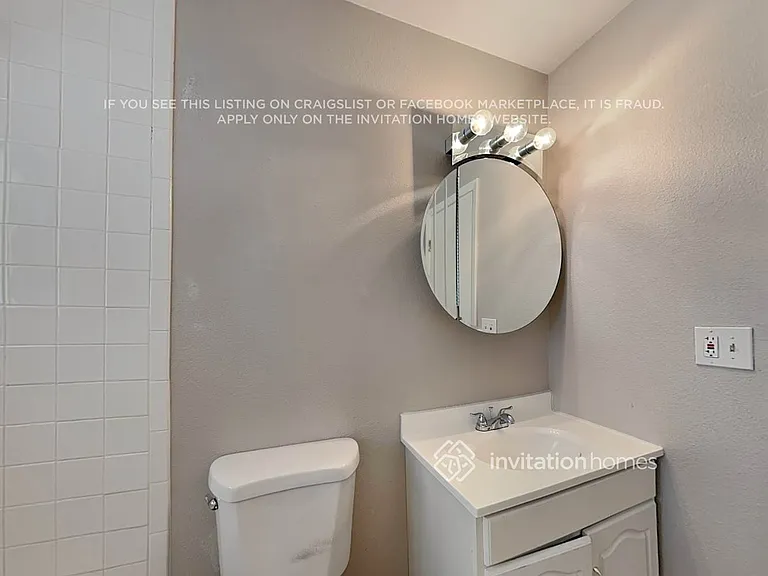 1284 Ember St — Photo 16