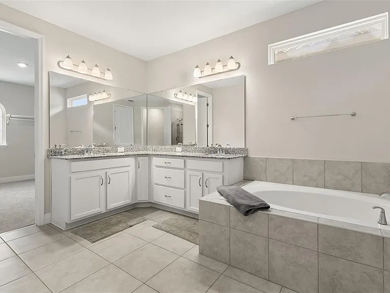 8373 Ludington Cir — Photo 32
