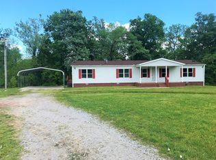 26 Riverview Ln, Carthage, TN 37030