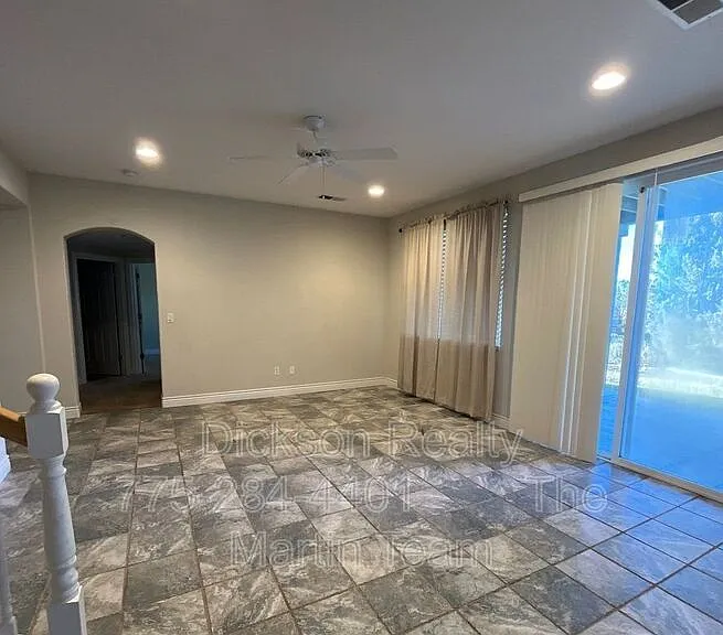 2810 Halo Dr — Photo 21
