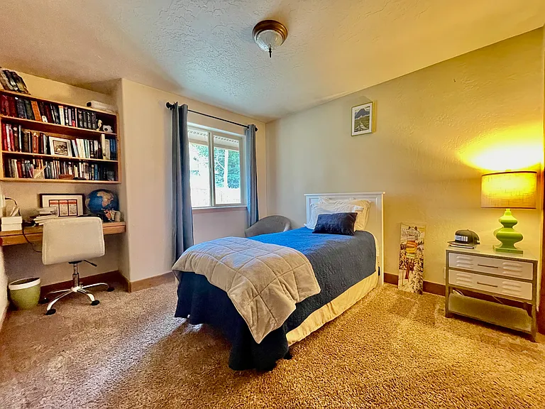 Bedroom on the main floor so NO NEED FOR GOING UP STAIRS up guests, parents, or family member