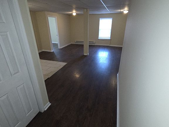 3rd image of 702 N 9th St APT 9