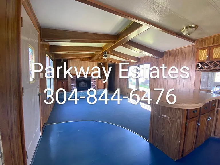 145 Sheila Ln — Photo 8