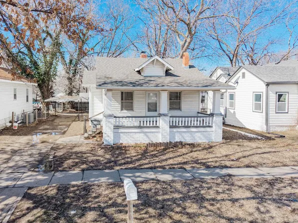 547 N Chautauqua Ave, Wichita, KS 67214