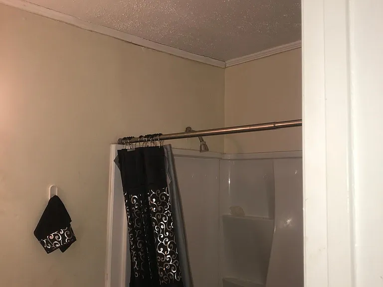 1101 Robin Hood Rd #D — Photo 5