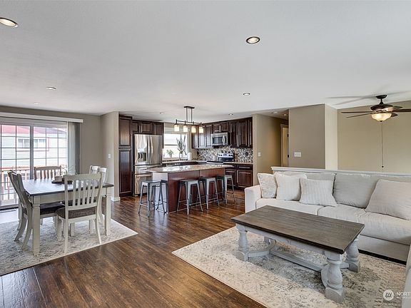 2nd image of 6117 98th Street NE