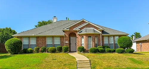 3719 Trailridge Dr Photo 1