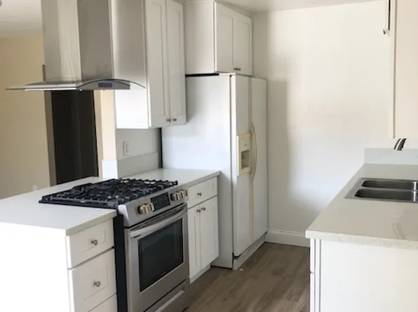 3204 Avenida Del Presidente APT 2, San Clemente, CA 92672
