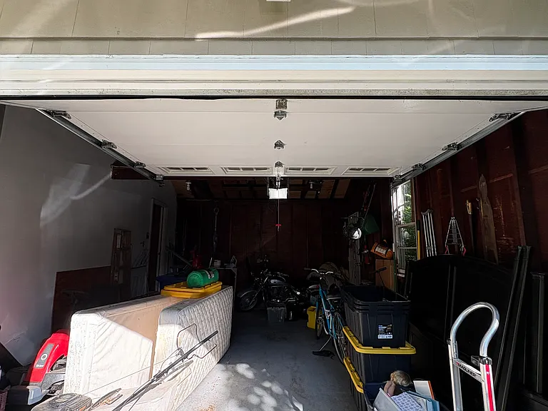 76 Lafayette Dr — Photo 16