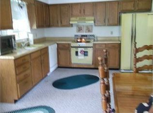 96 Woodland Dr, Russell Springs, KY 42642