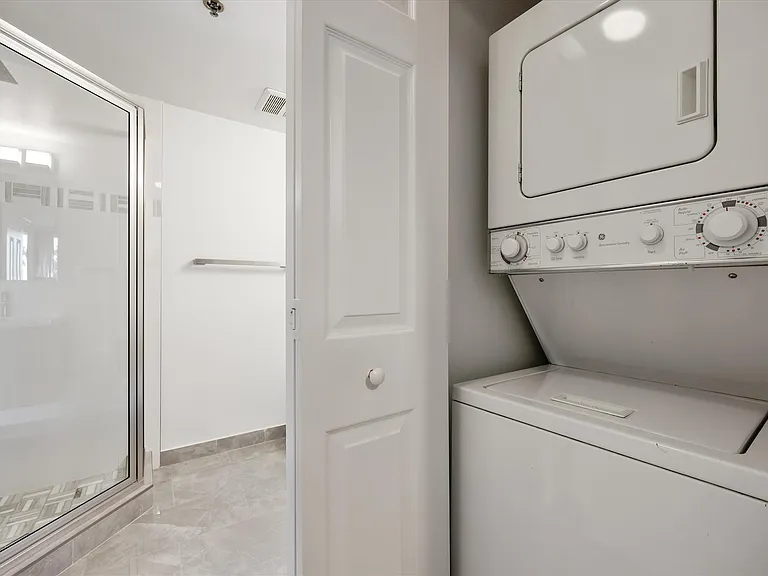 5809 Nicholson Ln #514 — Photo 31