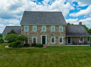 1661 Mill Rd, East Earl, PA 17519