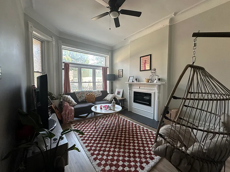 1628 W Ohio St #1F — Photo 1
