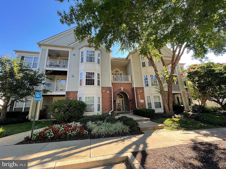 1st image of 18805 Sparkling Water Dr #7/303