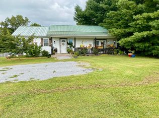 9300 Russell Springs Rd, Russell Springs, KY 42642