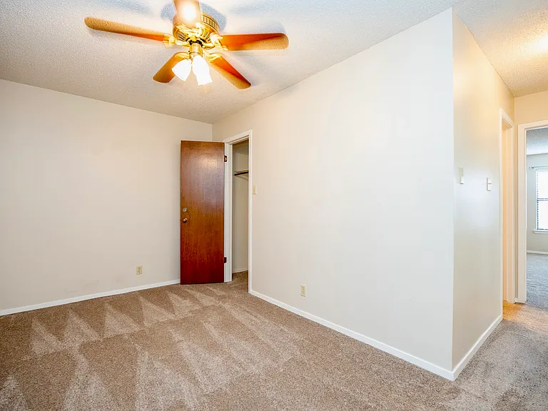 4535 Bermuda Dr — Photo 21