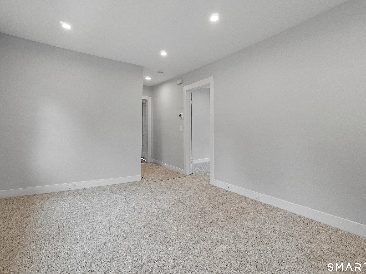 2 bed, 1.0 bath, 1274 sqft, $2,800 — Photo 3