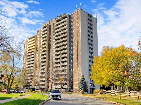 1210 Radom St #509, Pickering, ON L1W 2Z3