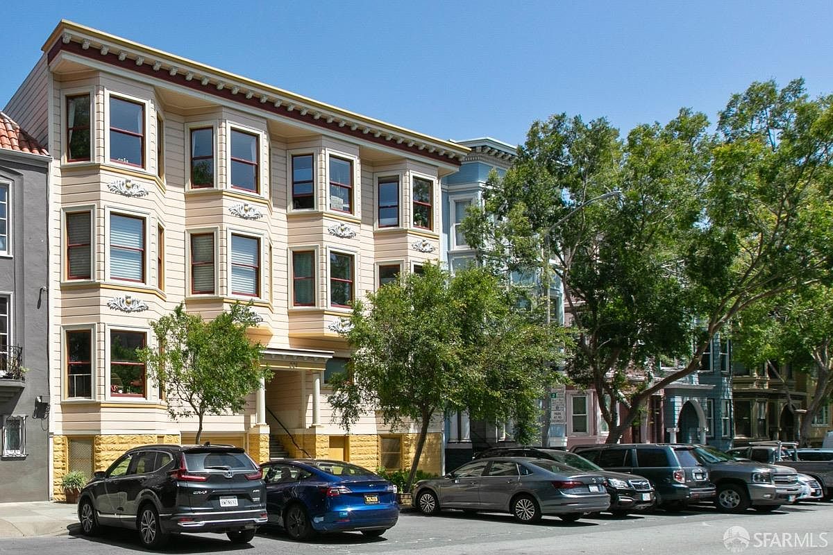 221 Noe St APT 8, San Francisco, CA 94114 | Zillow