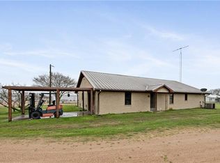 145 Rohde Rd, Round Top, TX 78954