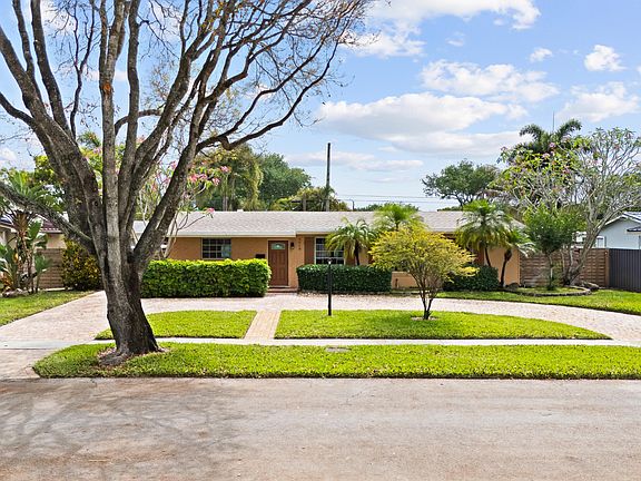 2nd image of 5018 SW 91st Terrace