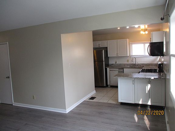 2nd image of 946 Kramer Ave