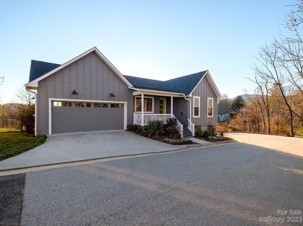 67 Fortune Ln, Brevard, NC 28712